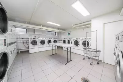 1225 Kennedy Blvd #5, Bayonne, NJ 07002 - Photo 23