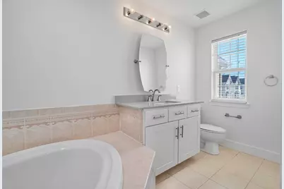 11 Bayside Dr #11, Bayonne, NJ 07002 - Photo 11