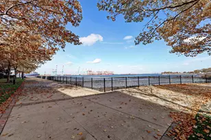 11 Bayside Dr, Bayonne, NJ 07002 - Photo 23