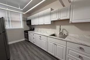 546 Bergen Ave, Jersey City, NJ 07304 - Photo 3