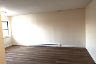 310 70th St, Guttenberg, NJ 07093 - Photo 5