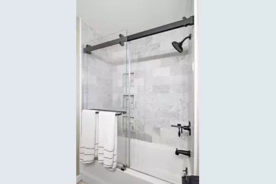 636 Park Ave #2, Hoboken, NJ 07030 - Photo 17