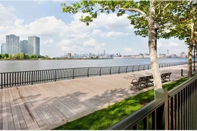 20 2nd St #2204, Jersey City, NJ 07302 - Photo 11