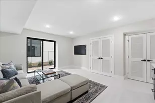 221 Columbia Ave, Jersey City, NJ 07307 - Photo 39