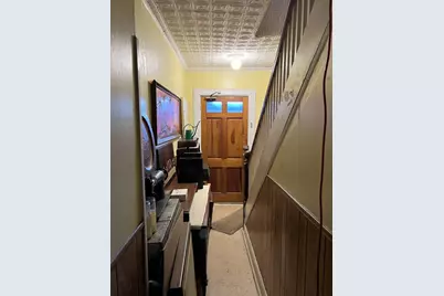 25 Bostwick Ave, Jersey City, NJ 07305 - Photo 3