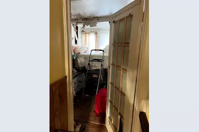 25 Bostwick Ave, Jersey City, NJ 07305 - Photo 19