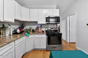 135 W 15th St, Bayonne, NJ 07002 - Photo 17