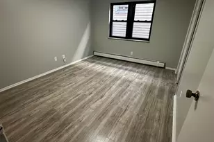 231 69th St, Guttenberg, NJ 07093 - Photo 3