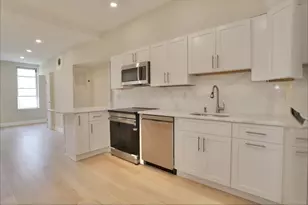 931 Park Ave, Hoboken, NJ 07030 - Photo 1