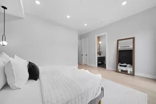 373 New York Ave, Jersey City, NJ 07307 - Photo 9