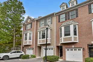 241 Brower Ct, West New York, NJ 07093 - Photo 1