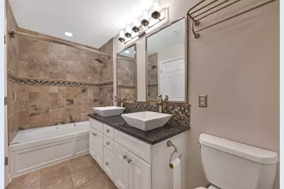 241 Brower Ct, West New York, NJ 07093 - Photo 17