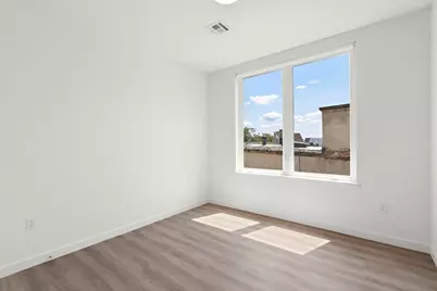 306 Bergen Ave #305, Jersey City, NJ 07305 - Photo 11