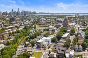 306 Bergen Ave, Jersey City, NJ 07305 - Photo 27