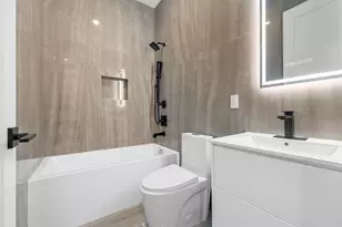 124 Glenwood Ave, Jersey City, NJ 07306 - Photo 29