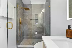 28 Beacon Ave, Jersey City, NJ 07306 - Photo 13