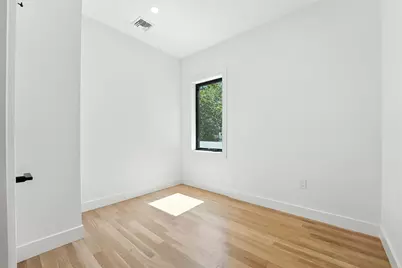 28 Beacon Ave #1, Jersey City, NJ 07306 - Photo 17
