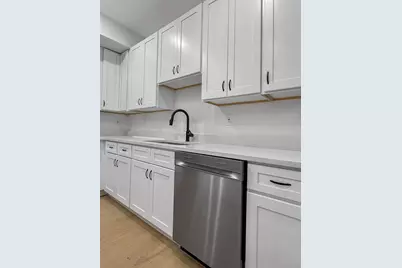 185 Mallory Ave #1, Jersey City, NJ 07304 - Photo 9