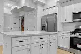 185 Mallory Ave, Jersey City, NJ 07304 - Photo 5