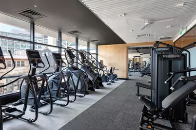 32 Oakland Ave #913, Jersey City, NJ 07306 - Photo 17