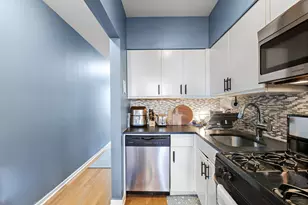 935 Park Ave, Hoboken, NJ 07030 - Photo 3
