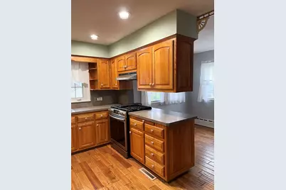 728 Irving Pl, Secaucus, NJ 07094 - Photo 3