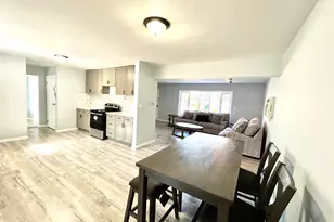 19 Oakdale Rd, Jersey City, NJ 07305 - Photo 7