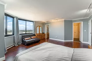 2110 Harmon Cove Tower, Secaucus, NJ 07094 - Photo 21