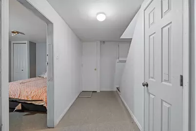 1094 Avenue C, Bayonne, NJ 07002 - Photo 17