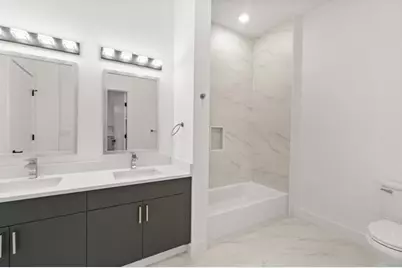 425 Avenue C #401, Bayonne, NJ 07002 - Photo 15