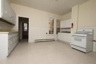 338 Bramhall Ave, Jersey City, NJ 07304 - Photo 3