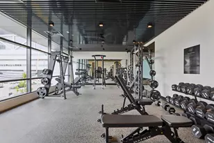 32 Oakland Ave, Jersey City, NJ 07306 - Photo 27