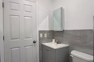 38 Clendenny Ave, Jersey City, NJ 07304 - Photo 7