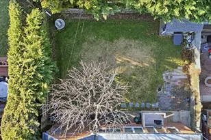 805 79th St, North Bergen, NJ 07047 - Photo 9