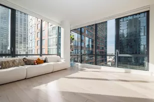 155 Bay St, Jersey City, NJ 07302 - Photo 1