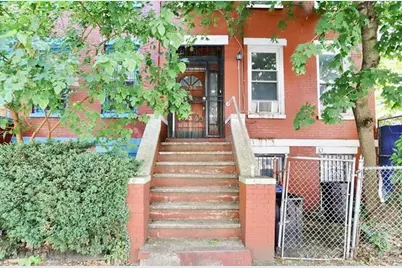 330 Halladay St #2A, Jersey City, NJ 07304 - Photo 1