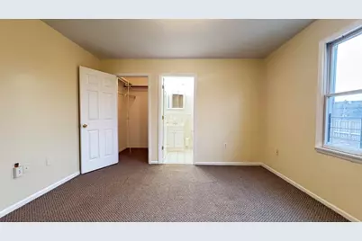 30 Elm Ct #2, Bayonne, NJ 07002 - Photo 11