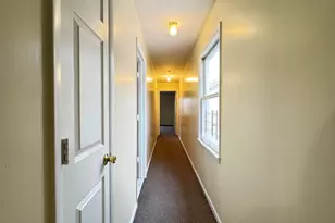 30 Elm Ct, Bayonne, NJ 07002 - Photo 19