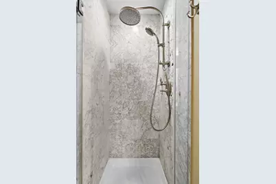 208 Shearwater Ct West #15, Jersey City, NJ 07305 - Photo 19