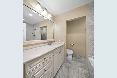 208 Shearwater Ct West #15, Jersey City, NJ 07305 - Photo 25