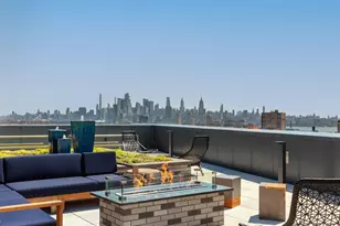 32 Oakland Ave, Jersey City, NJ 07306 - Photo 11