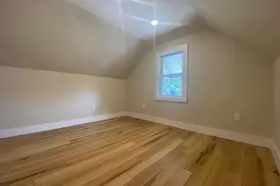 275 Avenue B, Bayonne, NJ 07002 - Photo 9