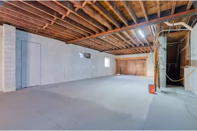 477 Avenue C, Bayonne, NJ 07002 - Photo 5