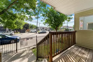 338 Johnston Ave, Jersey City, NJ 07304 - Photo 17