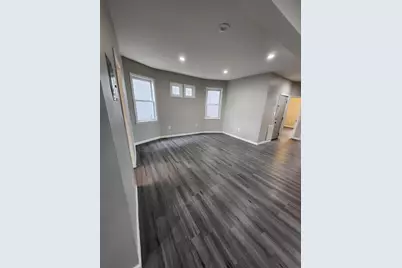 23 Bayview Ave #1, Jersey City, NJ 07305 - Photo 3