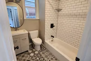 23 Bayview Ave, Jersey City, NJ 07305 - Photo 9