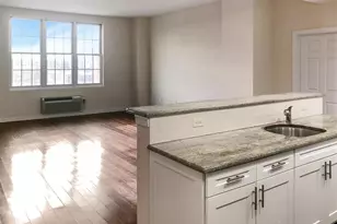 319 Grant Ave, Jersey City, NJ 07305 - Photo 1