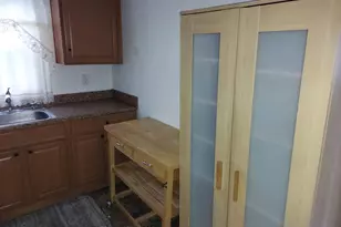 190 W 24th St, Bayonne, NJ 07002 - Photo 7