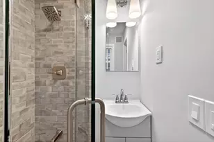 389 Manila Ave, Jersey City, NJ 07302 - Photo 19