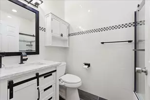 285 Terrace Ave, Jersey City, NJ 07307 - Photo 21